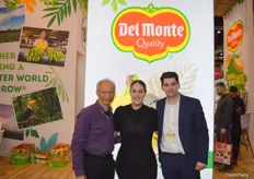 Miguel Ángel Wong, Isabel Arámburo from Rodeo Fruit in Mexico with their client Eric Baldoni from Del Monte.